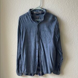 Eddie Bauer Blue Casual Button Down Shirt Soft Lightweight Fabric